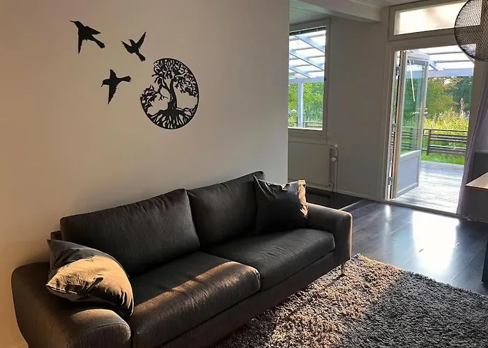 Cozy Apartment Near Santa Village W Free Parking